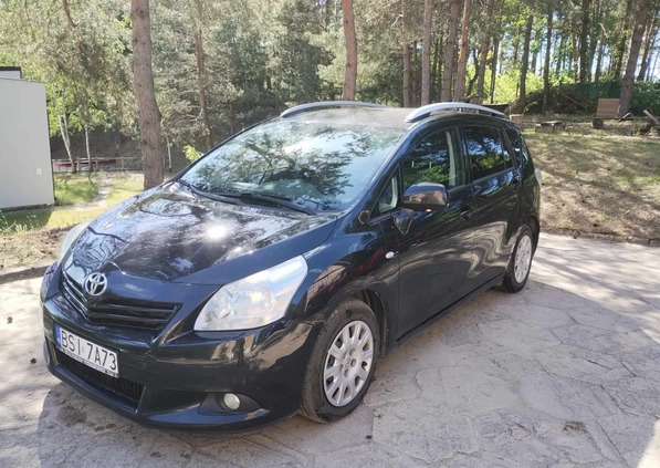 Toyota Verso cena 21900 przebieg: 263000, rok produkcji 2011 z Orneta małe 67